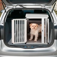 PKW-Alu-Auto-Hundebox-Alu-Autobox-Hundebox-Aluminium-Transportbox-Hundekfig-Hundegitter-Sicherheitsbox-frs-Auto-0